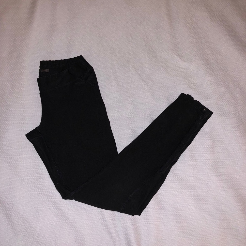 Cropped workout leggings